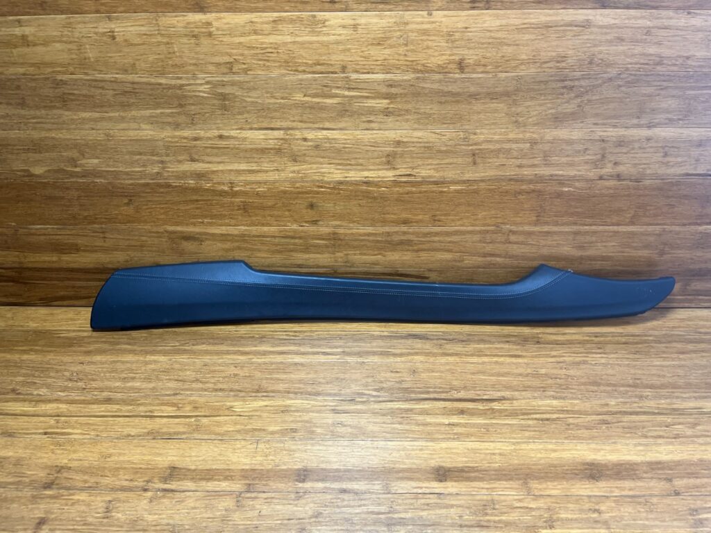 2014-2019 BMW X6M F86 Console Trim Cover Black Leather Front Right OEM *NOTE*