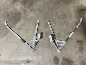 2014-2020 BMW M4 F82 Rear Right & Left Suspension Bracket Mount Set OEM