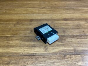 2014-2022 BMW X6M F86 4.4L Engine Fuel Pump Control Module Unit 16147411595 OEM
