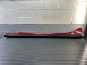 2014-2024 Maserati Ghibli M157 Left Rocker Panel Side Skirt Red OEM *NOTE*