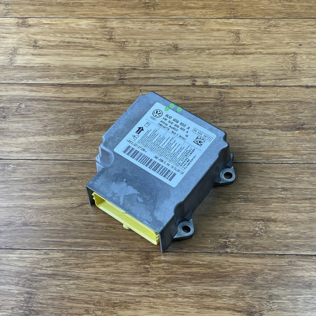 2015-2018 Audi Q3 8U Computer Diagnostic Control Module Unit 8U0959655A OEM