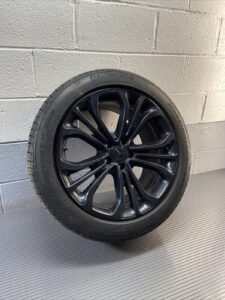 2015-2020 Mercedes S550 C217 Rear Wheel Rim W/ Tire 9.5J x 19 OEM *NOTE*