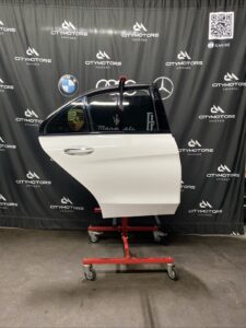 2015-2021 Mercedes C63 W205 Door Shell Assembly White w/ Glass Rear Right *NOTE*