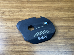 2016-2019 BMW X1 F48 2.0L AWD Engine Motor Cover Unit 11128601632 OEM *NOTE*