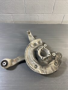 2016-2022 BMW 750i Front Left Spindle Knuckle Hub Bearing 34k Miles OEM