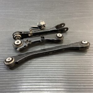 2016-2026 BMW M550i G30 Rear Left & Right Trailing Control Arm Set Of 3 OEM