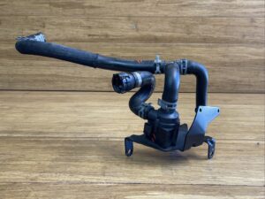 2017-2019 Audi Q7 4M 3.0L Engine Cooler Mount Water Pump OEM Bracket Unit