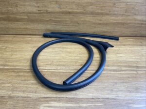 2017-2023 Audi R8 4S Front Right Door Weather Strip Seal Gasket Molding OEM