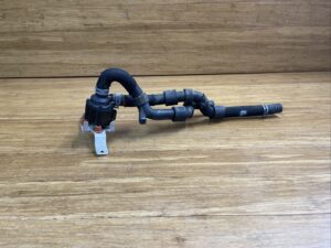 2017-2023 Audi R8 4S V10 5.2l Cooling System Pipe Hose Pump OEM 18k Miles