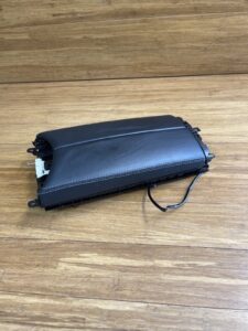 2017-2023 Mercedes C63 AMG Convertible Center Console ArmRest Arm Rest OEM