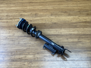2017-2023 Mercedes C63 W205 Suspension Strut Assembly Front Right Side OEM