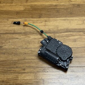 2017-2023 Rolls Royce Dawn RR6 Front Right Side Door Lock System Latch OEM