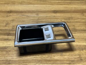 2017-2023 Rolls Royce RR6 Rear Center Console AshTray Pocket Cover Trim OEM NOTE