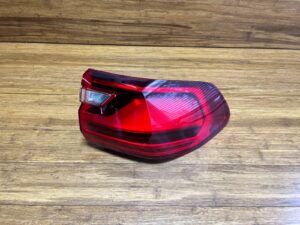 2018-2022 BMW X7 G07 Taillight LED Lamp Assembly Rear Right Outer OEM *NOTE*