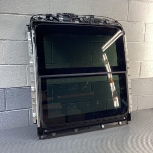 2018-2023 BMW X2 F39 Panoramic Glass Sunroof Roof Assembly Original OEM NOTE