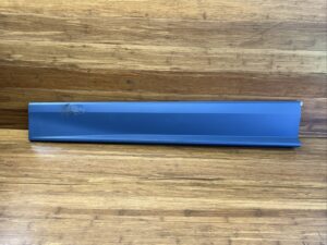 2019-2024 Audi Q8 4M Front Left Driver Side Door Lower Molding Trim OEM *NOTE*