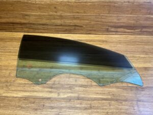 2019-2025 Mercedes AMG GT63S X290 Window Door Glass Panel Front Right Tinted OEM