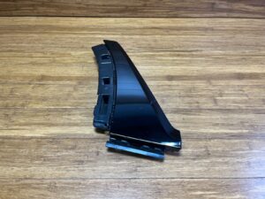 2019-2026 BMW X7 G07 Air Duct Radiator Trim Molding Finisher Bracket Left OEM