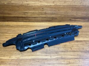 2021-2023 BMW M5 F90 Rear Bumper Exhaust Support Panel Bracket OEM *NOTE*