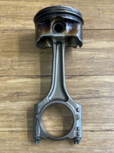2022-2025 Audi Q5 80A 2.0L Engine Piston & Connecting Rod 46k Miles OEM