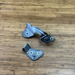 2022-2025 BMW M2 G87 Fender Support Mount Bracket Set Of 2 Front Left Side OEM