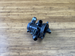 2022-2026 Audi A3 A4 Q3 Q5 Engine Water Pump W/ Thermostat 06L121111N OEM