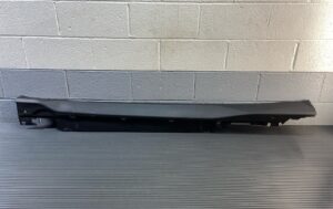 2023-2026 BMW X1 U11 Left Lower Rocker Panel Side Skirt Trim 9883553 OEM *NOTE*