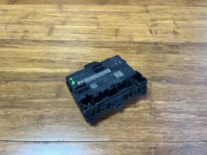 2024-2025 Audi S8 Rear Left Or Right Door Control Module 4M2959795K OEM