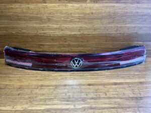 2024-2026 Volkswagen Atlas Cross Sport CA1 Tail Light LED Lamp Rear Center OEM