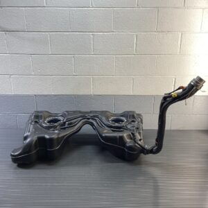 2008-2015 Audi TT TTS Fuel Gas Petrol Tank Reservoir Unit OEM