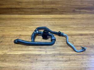 2011-2018 Porsche Cayenne 92A 3.6L Engine Radiator Coolant Hose Line Pipe OEM
