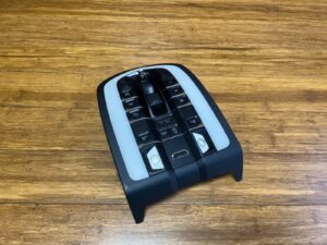 2011-2018 Porsche Cayenne 92A Dome Light Switch Panel Upper Front Side OEM