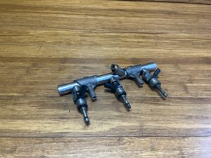 2012-2018 Audi Q7 4M 3.0L Engine Front Right Side Fuel Rail Pipe 76K Miles OEM
