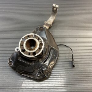 2013-2021 Mercedes S560 S550 W222 RWD Front Right Spindle Knuckle Hub OEM