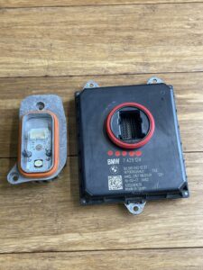 2014-2017  BMW i3 101 Front Right Headlight Ballast Control Module Set of 2 OEM