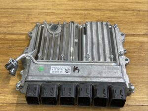 2014-2019 BMW G30 G11 G12 Engine ECM Electronic Control Module 8680196 OEM