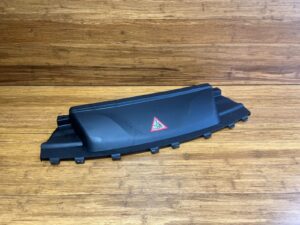 2014-2019 BMW X6M F86 4.4L Engine Air Intake Hose Black Front Side 7637050 OEM