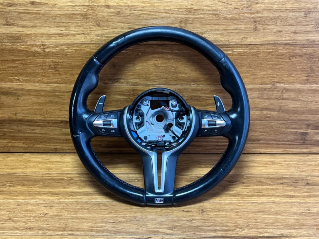 2014-2019 BMW X6M F86 M-Sport Steering Wheel W/ Paddle Shifter Black OEM *NOTE*