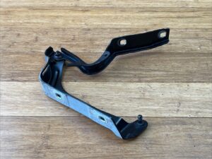 2014-2023 Maserati Ghibli M157 Front Left Hood Hinge Support Black OEM
