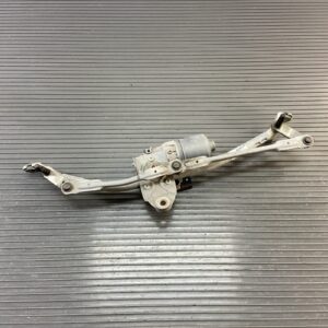 2015-2019 BMW X4 F26 Front Windshield Wiper System Motor Arm Linkage OEM