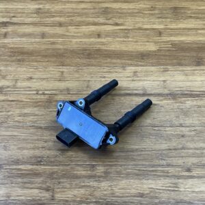 2015-2019 Mercedes C63 W205 Ignition Coil Module Right Or Left Side OEM *NOTE*