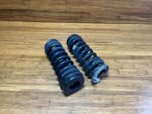 2015-2020 BMW M4 F83 RWD Suspension Strut Coil Spring Rear Right & Left Side OEM