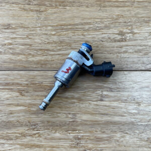 2015-2020 Ferrari California T Fuel Injector Nozzle Part Assembly 3K Miles OEM
