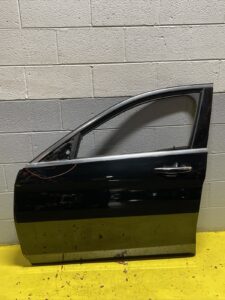 2015-2021 Mercedes C63S AMG W205 Front Left Door Shell Black 040U OEM *NOTE*