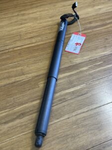2016-2017 BMW X1 F48 LCI Rear Right or Left Trunk Liftgate Strut OEM 7350837