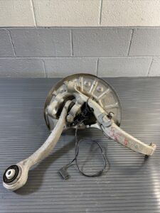 2016-2021 Mercedes C63 AMG W205 RWD Front Right Spindle Knuckle Hub W/ Arms OEM