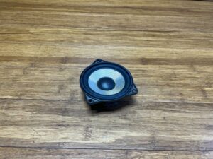 2016-2026 BMW M5 F90 Front or Rear Dash Shelf Speaker Loud Bowers & Wilkins OEM