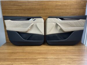2017-2020 Maserati Levante Set Front Left Right Door Panel Beige Leather OEM