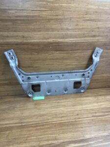 2017-2020 Maserati Levante UNER Engine SKID Plate Cross Brace Shield Guard OEM