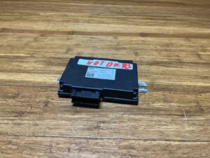 2017-2021 BMW 530 G30 Steering Angle Sensor ECU Control Unit 6896301 OEM